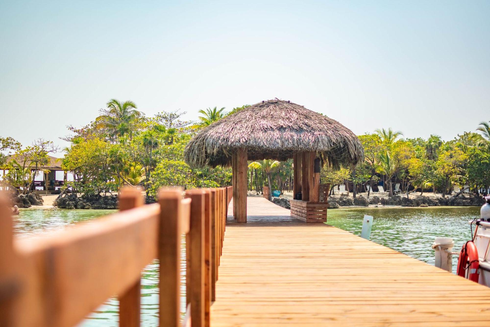 Anthony'S Key Resort Сэнди-Бей Экстерьер фото